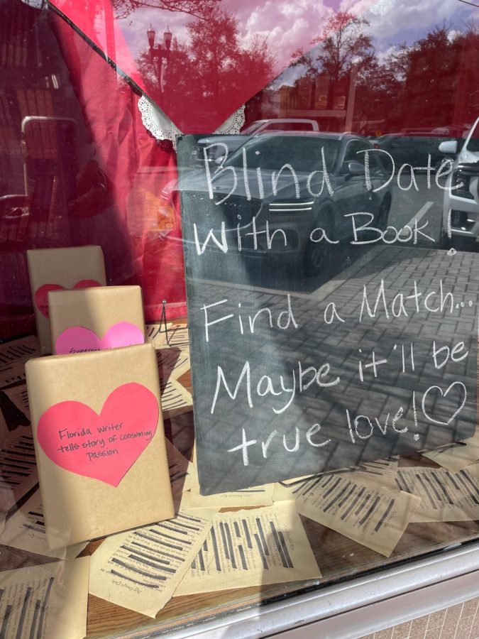 The “Blind Date With a Book” 
program, located in the checkout corner of Chamblin’s Uptown.